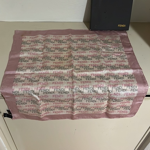 FENDI. Square scarf - Picture 7 of 7